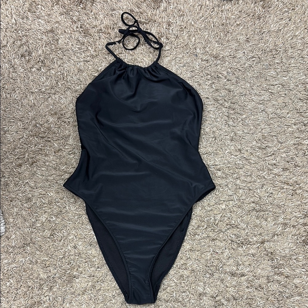 one piece swim suit